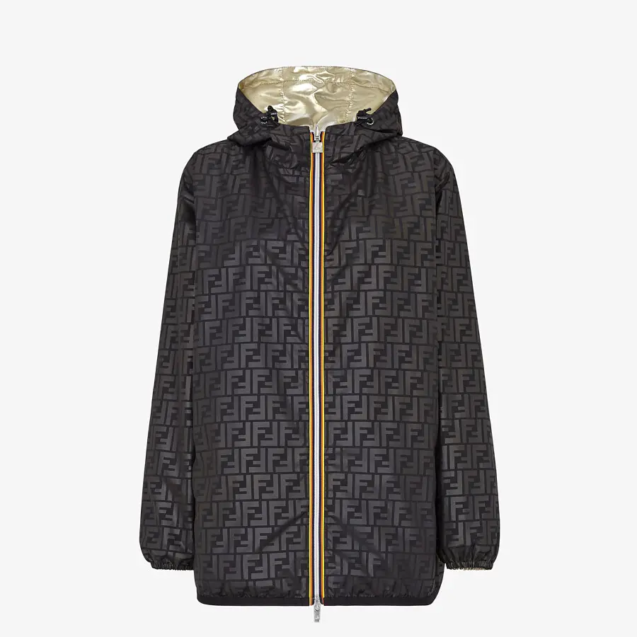 La collab Fendi x K Way reversible