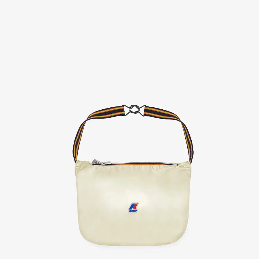 La collab Fendi x K Way sacoche banane