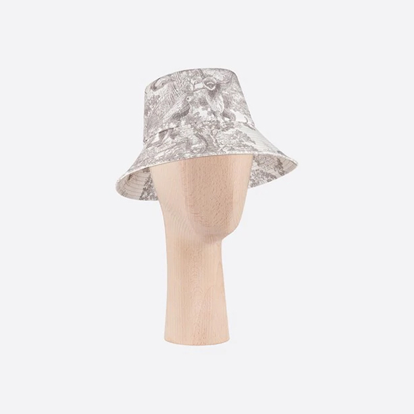 Le chapeau Toile de Jouy