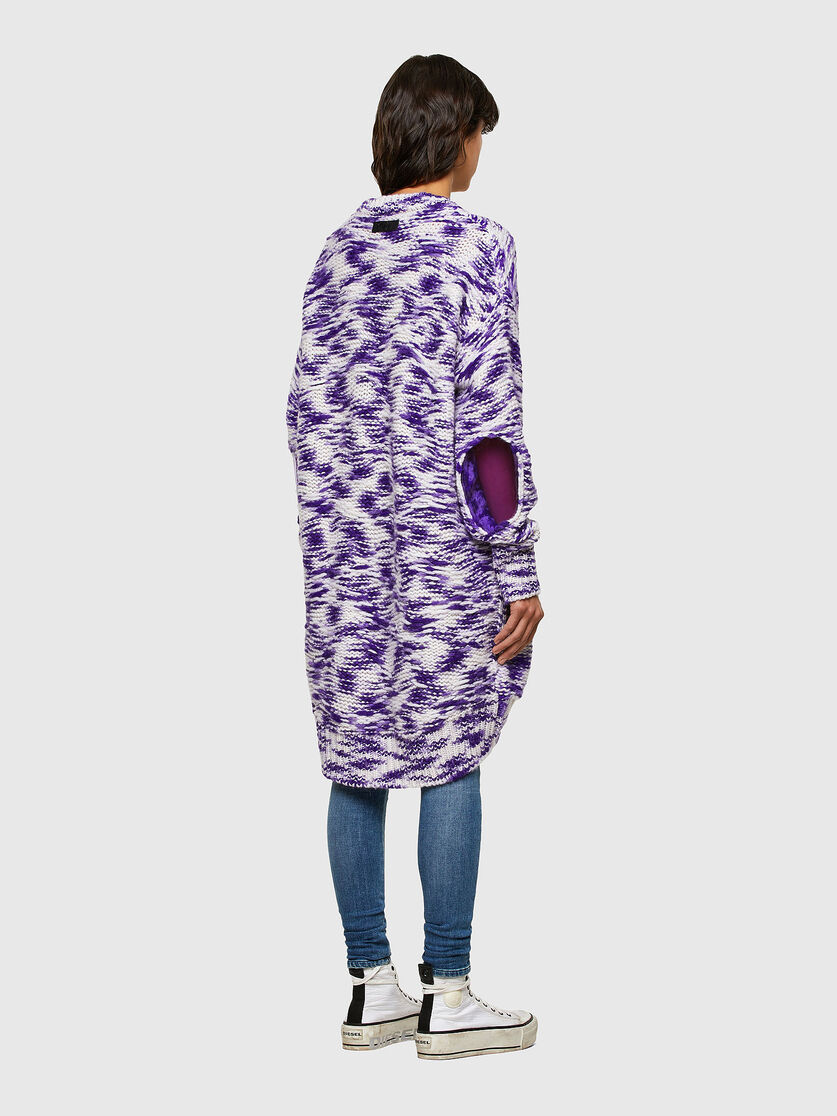 Le pull à coudière