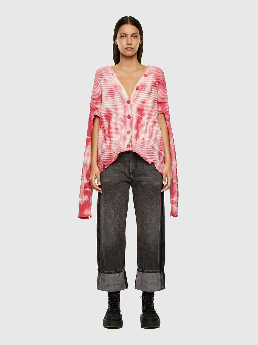 Le pull à imprimé tie dye