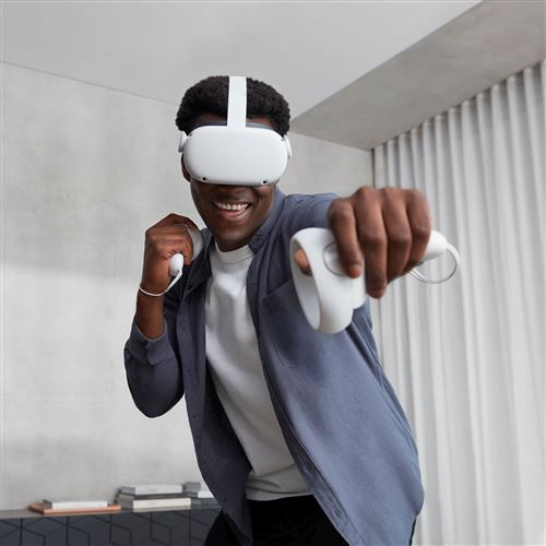 Un casque de réalité virtuelle de chez la FNAC