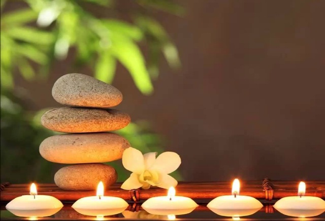 cropped rz rocks candles